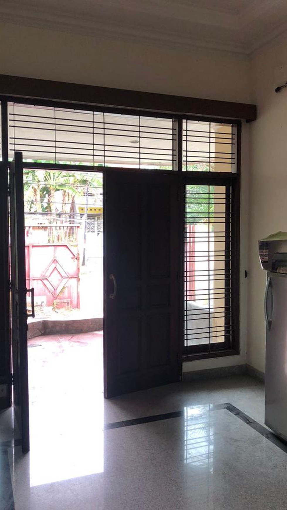 1544. Dijual Rumah Kupang Baru I, Surabaya