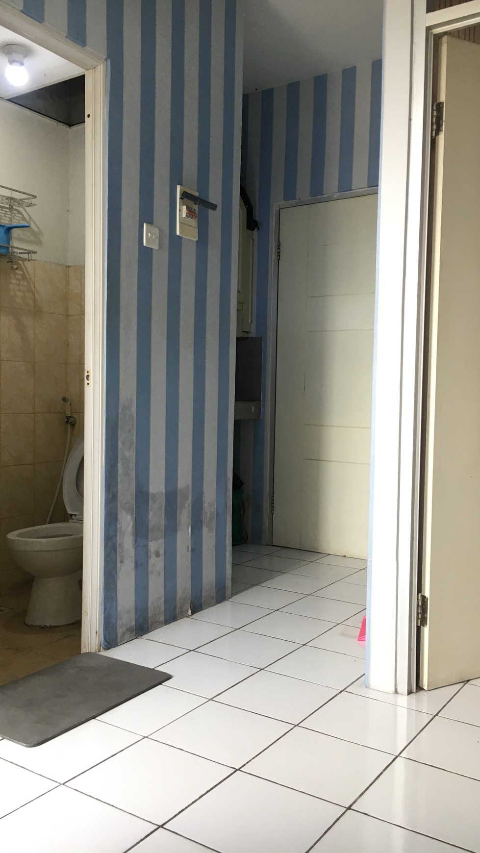 DIJUAL APARTEMEN MENARA KEBON JERUK