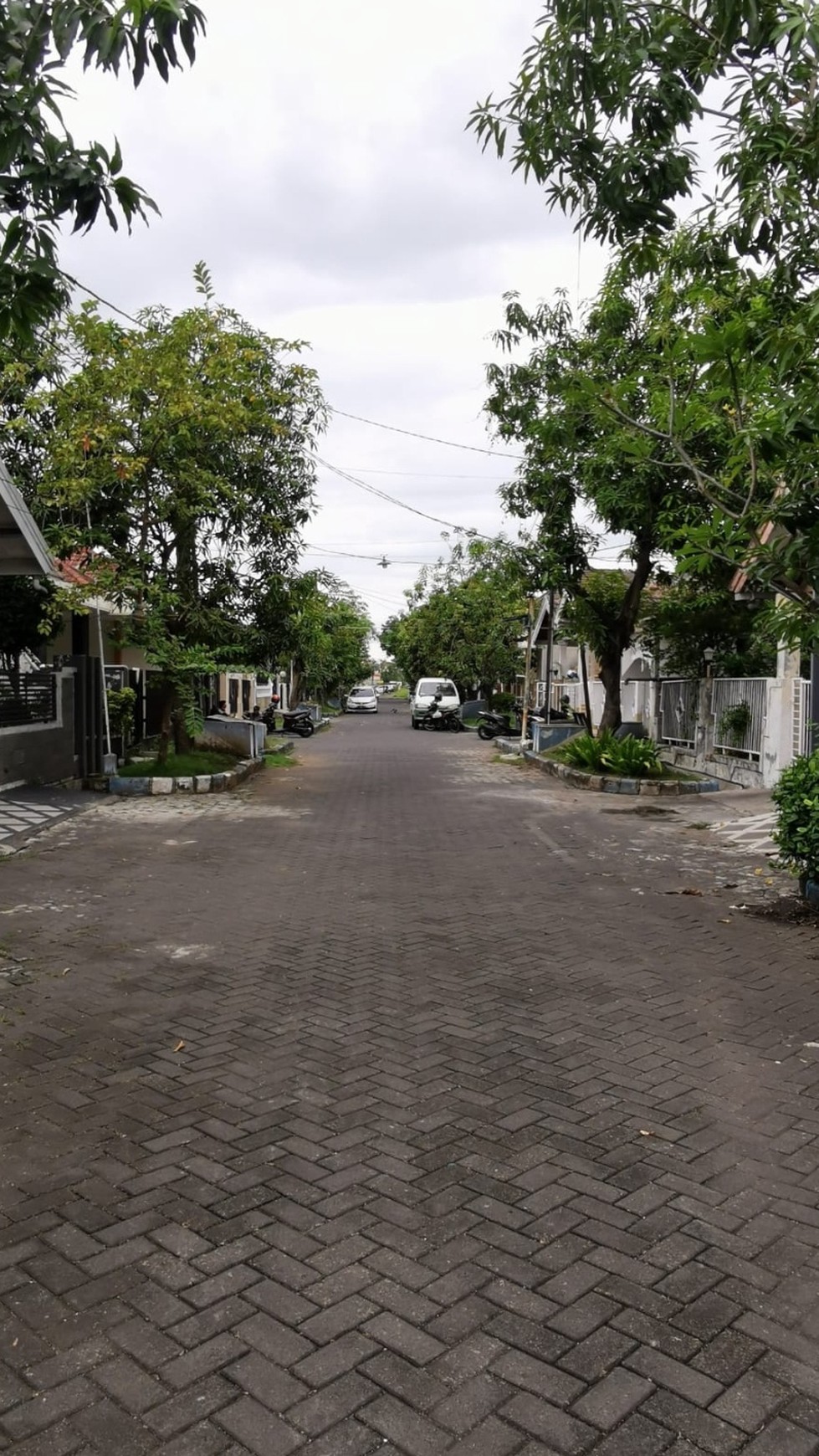 1548. Dijual Rumah Cluster Jeruk , Pobdok Tjandra, Waru Sidoarjo 