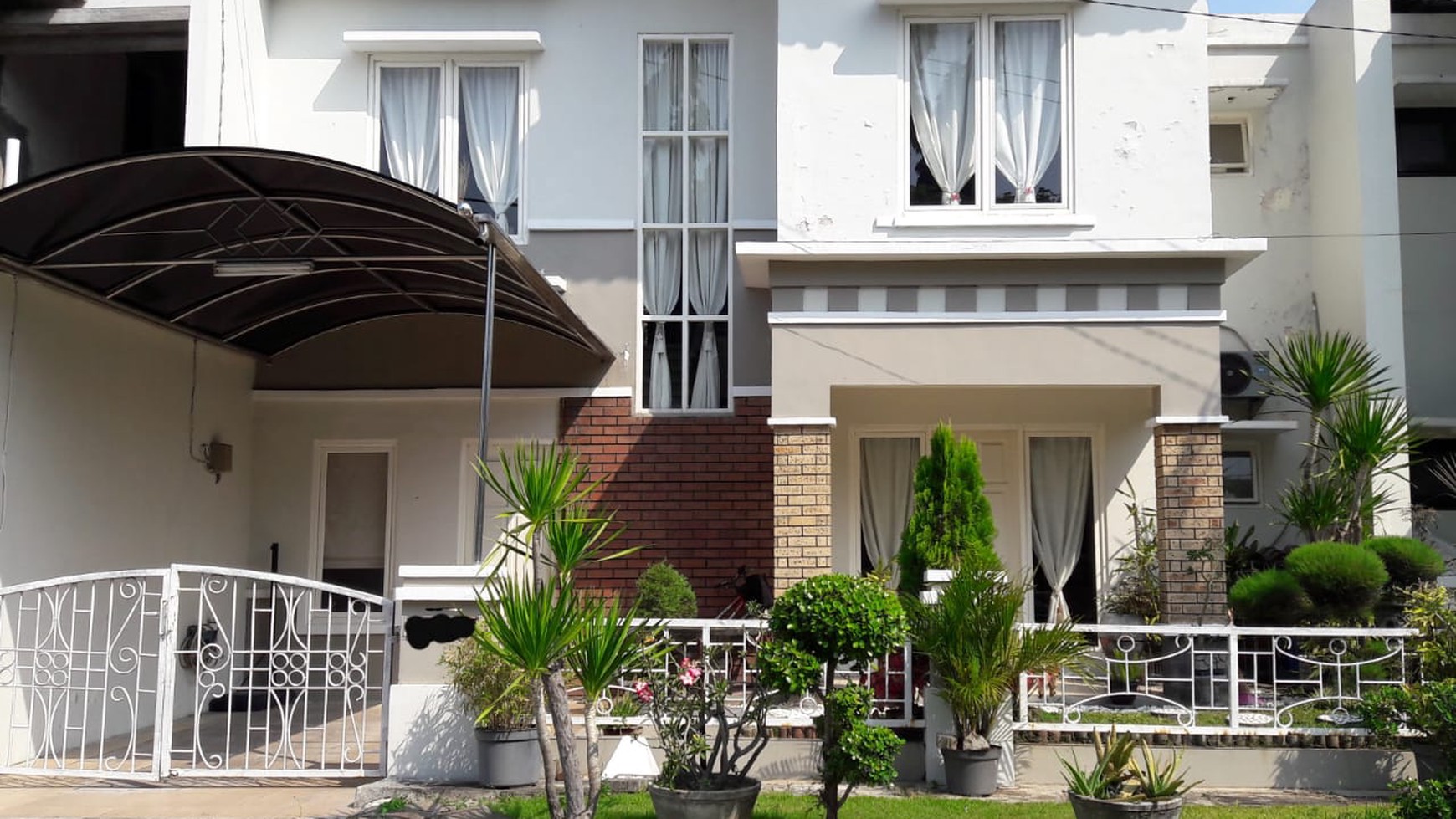 1551. Dijual Rumah Cluster Gianyar, Perumahan Purimas Rungkut Surabaya Timur 