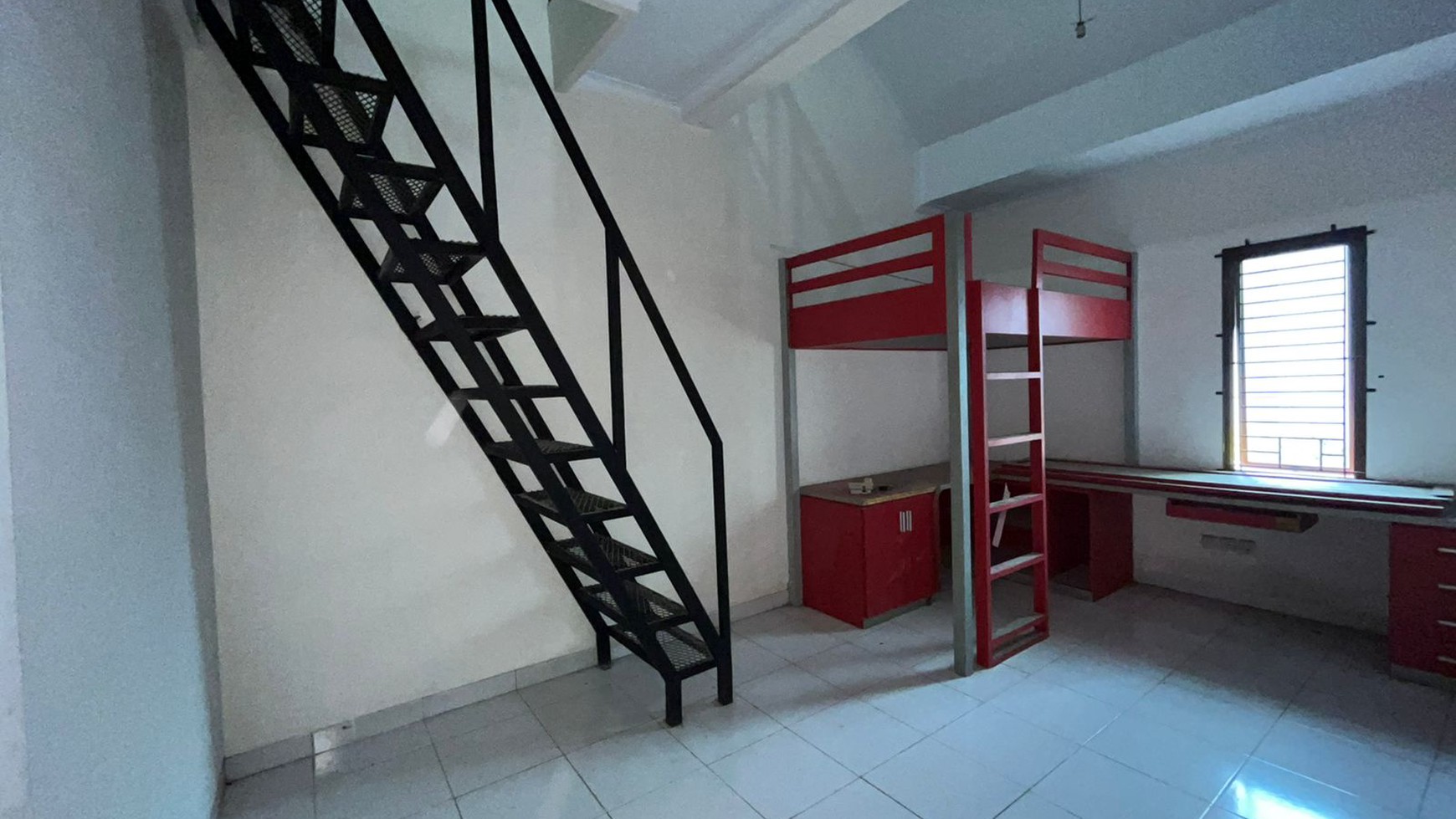 Dijual Rumah Mewah Elegan di Bintaro, Tangerang