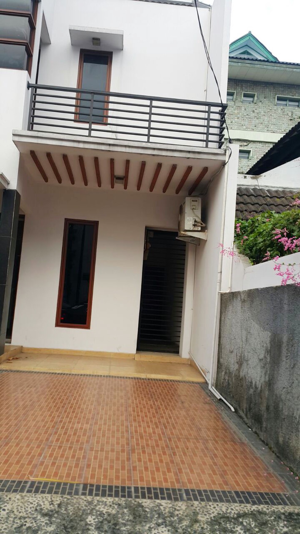 Dijual Rumah Mewah Elegan di Bintaro, Tangerang