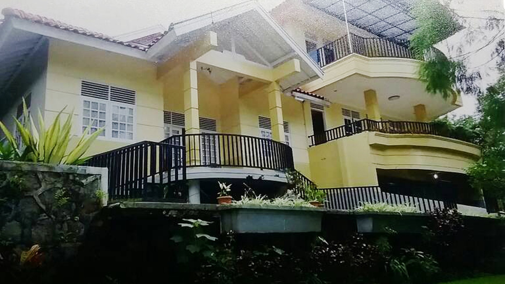 Dijual Villa Cantik Mewah di Bogor