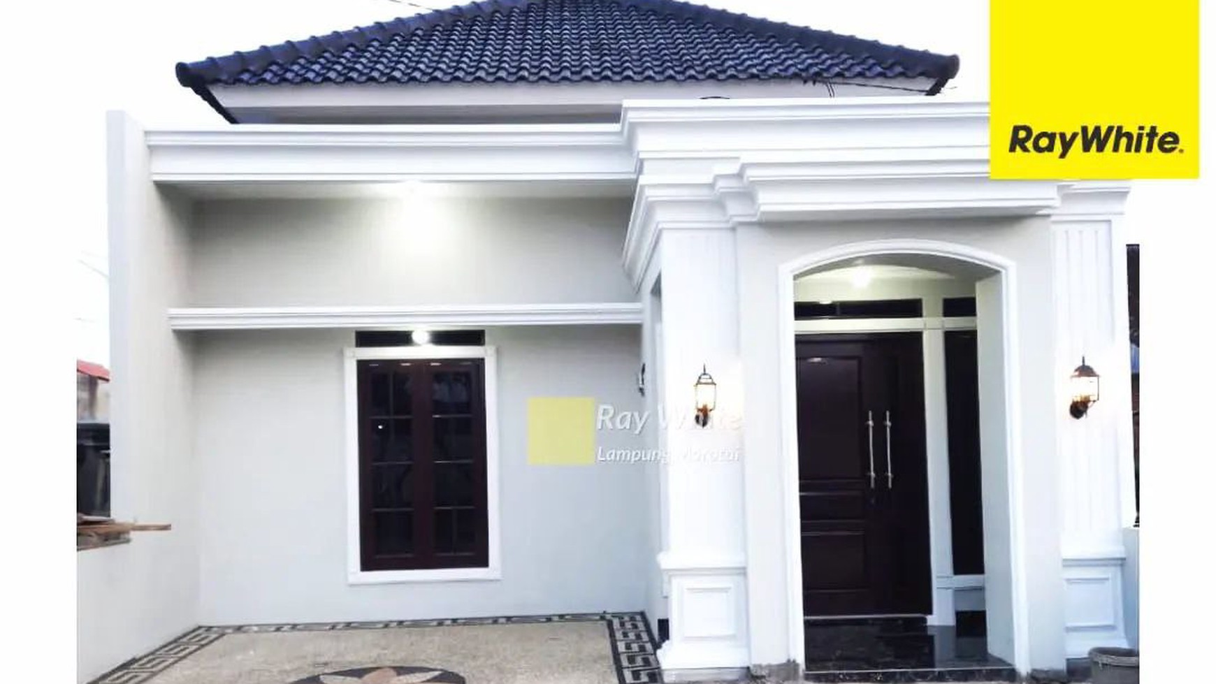 Dijual Rumah di Wayhalim