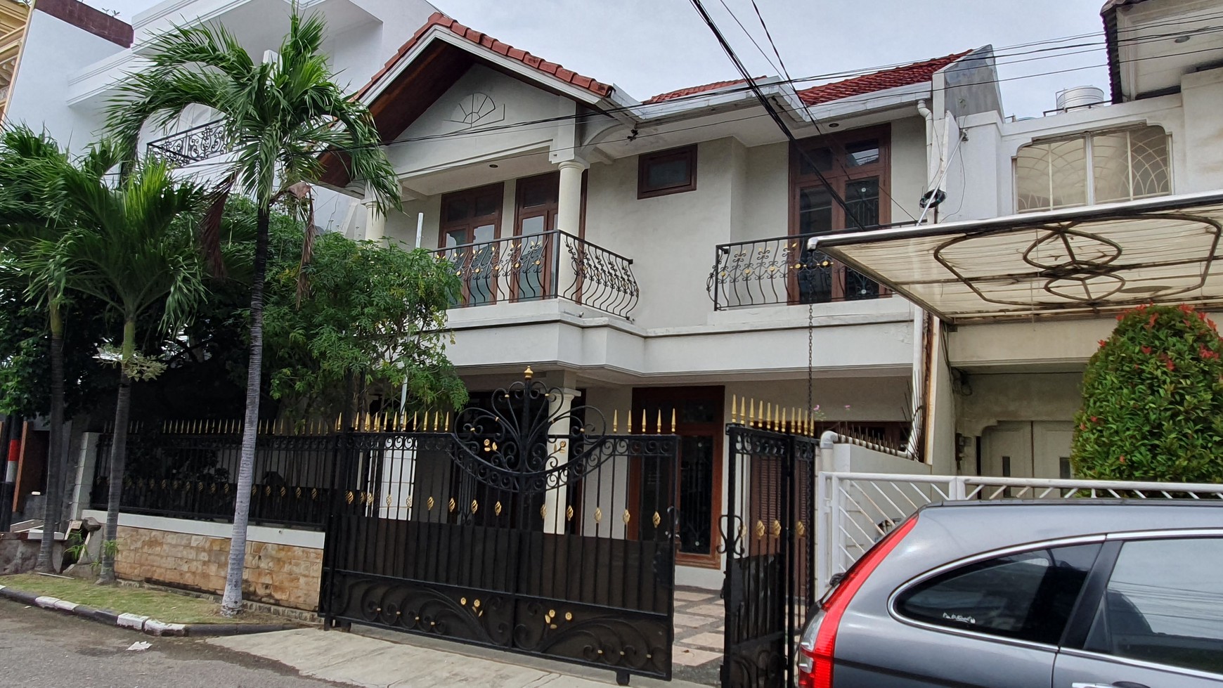 Rumah Gading Kirana Barat, Kelapa Gading Luas 11x17m2