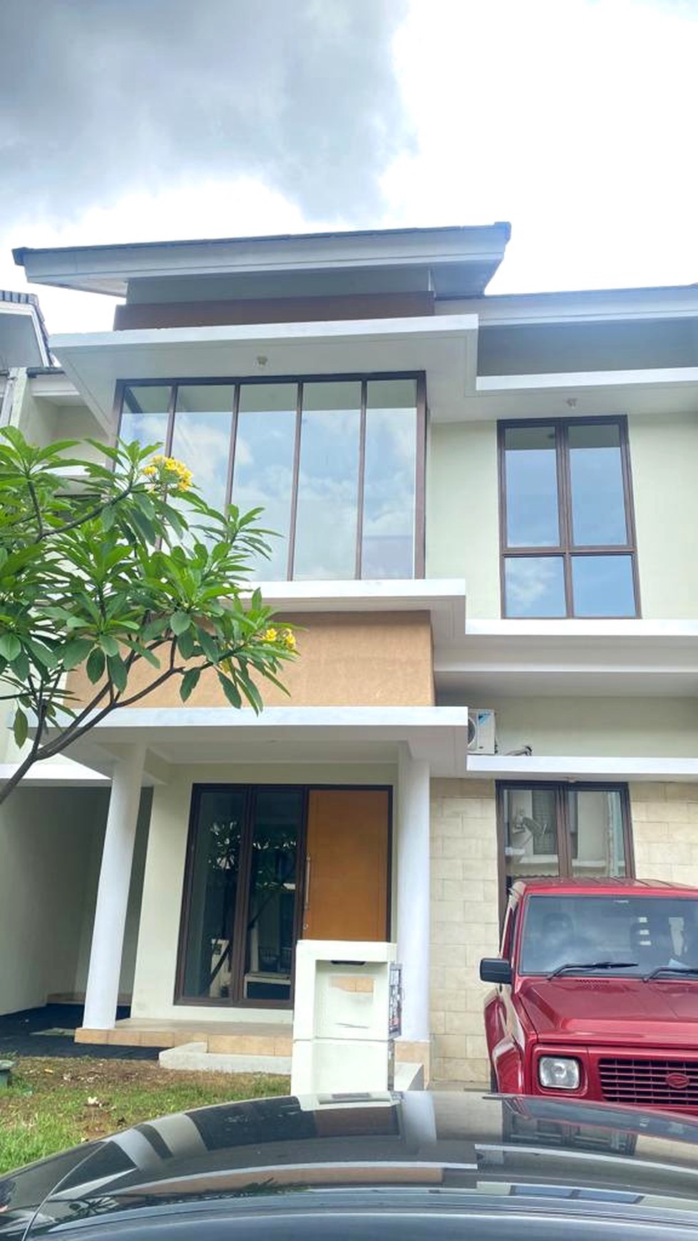 Rumah Bagus Di Discovery Cielo, Bintaro Jaya Sektor 9