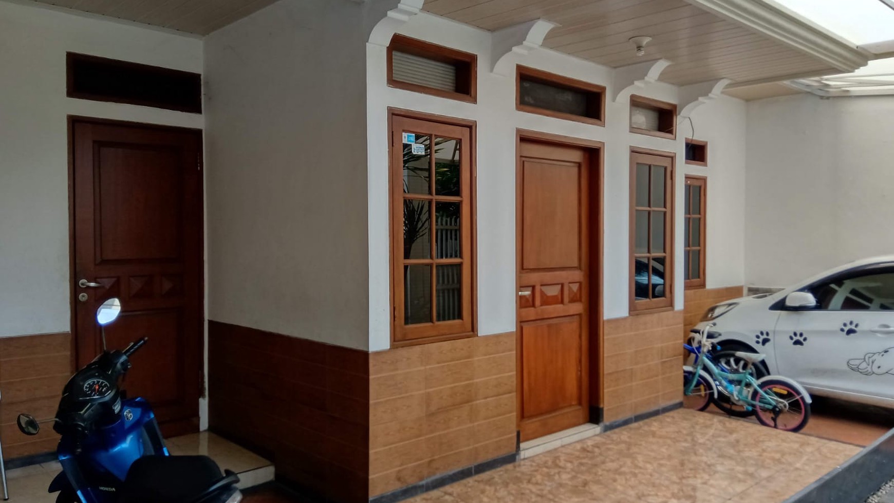 1559. Dijual Rumah Perum Puri Indah Sidoarjo