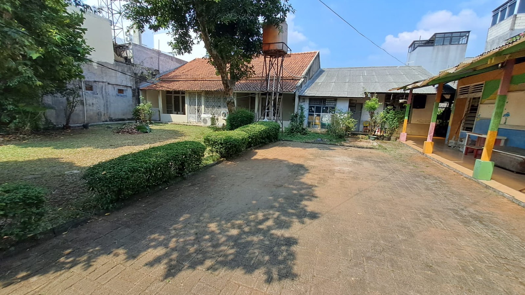 Rumah Siap Huni Strategis dan Terdapat Kos-kosan @Cipete, Jakarta Selatan