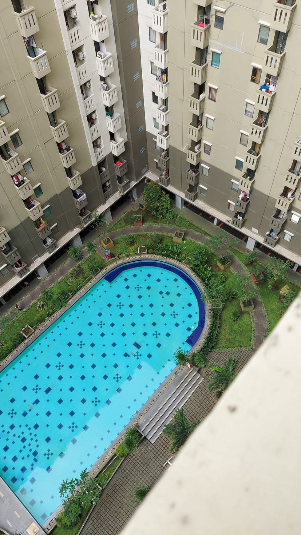 Apartement Nyaman View Kolam Renang di Gateway Ahmad Yani, bandung