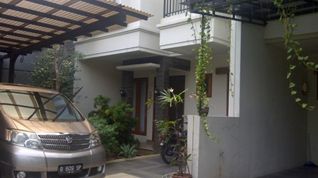 DIJUAL TOWN HOUSE - DAERAH PEGANGSAAN