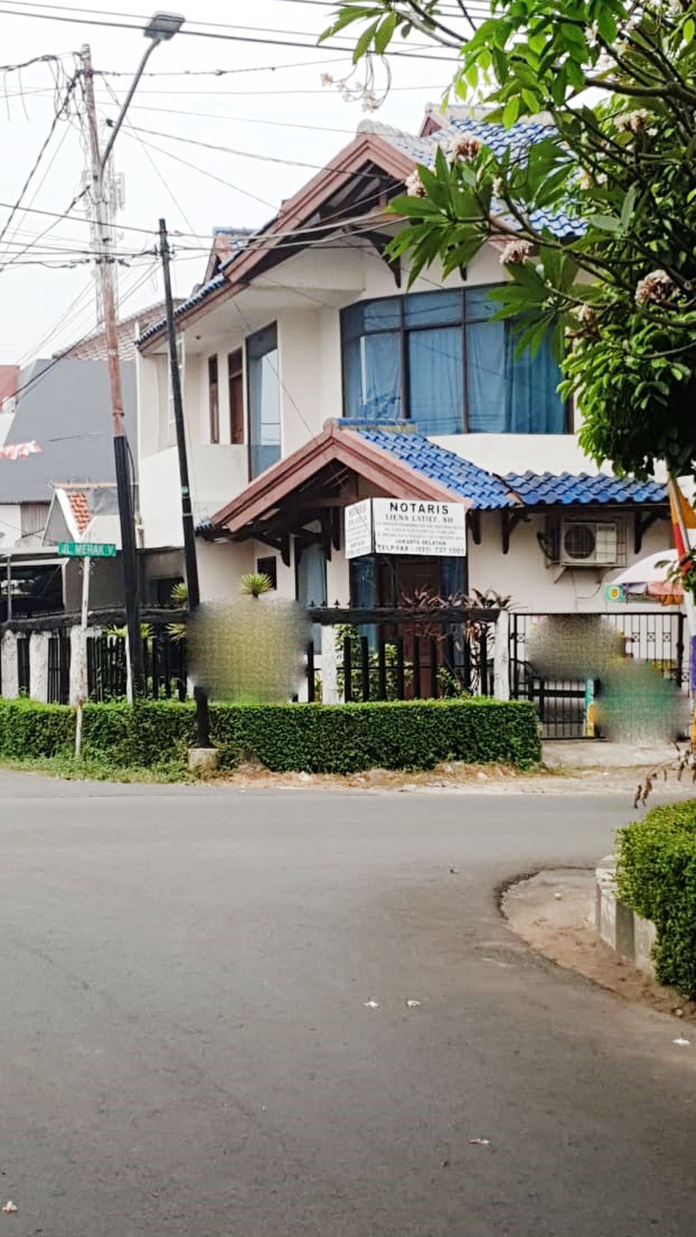 Rumah Bagus Di Manyar, Bintaro Jaya