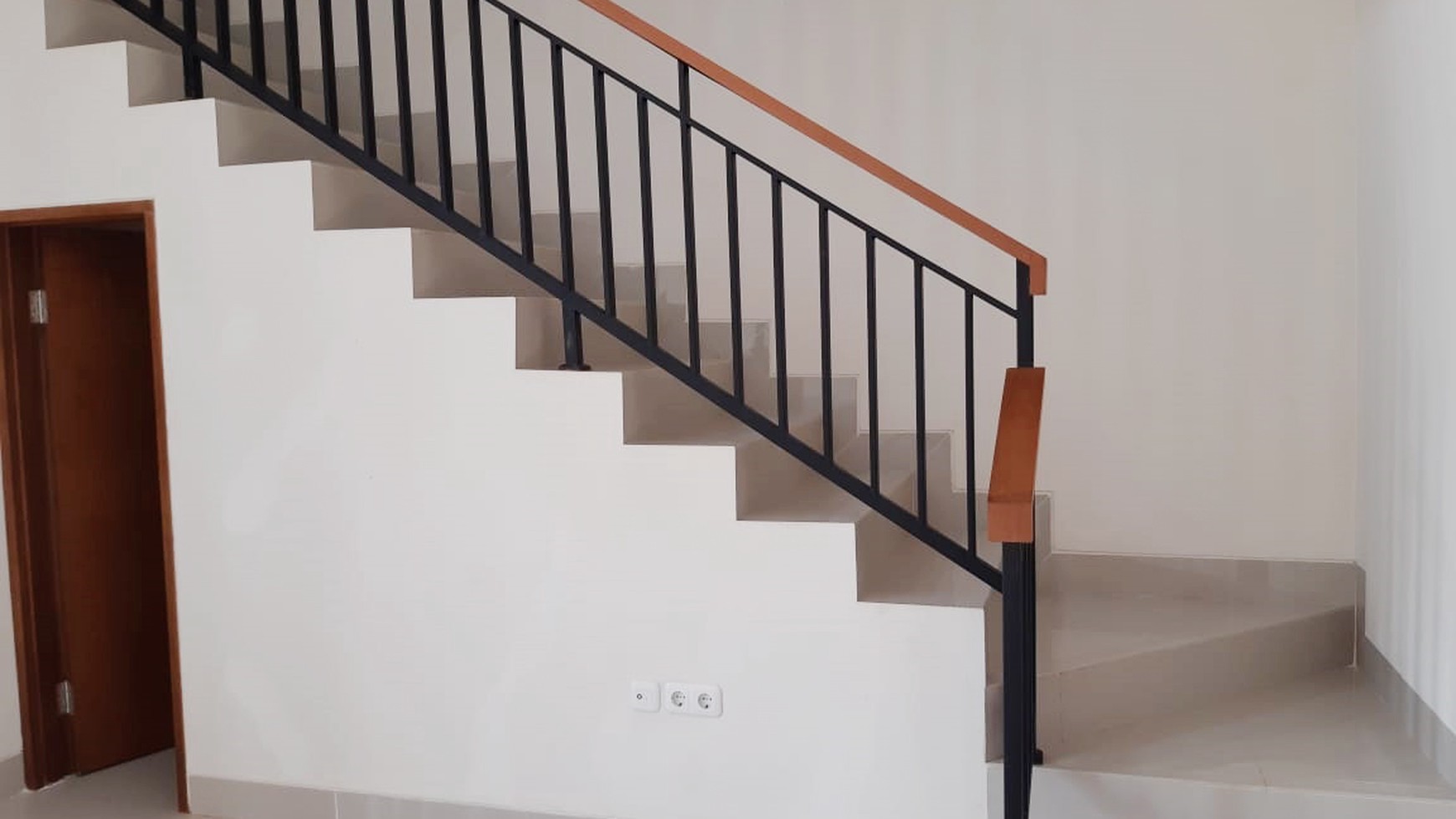 Rumah Nyaman dan Siap Huni di Kawasan Cluster Bintaro Mansion