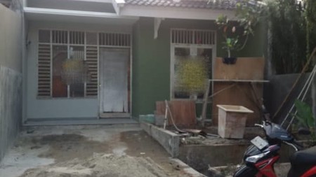 Ruma Murah Di Jl Kiwi Graha Raya Bintaro