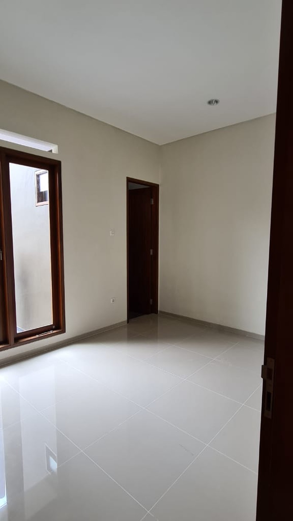 Dijual Rumah Bagus Di Jl Kenanga Deplu, Pesanggrahan Jakarta