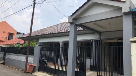 Rumah Bagus Di Jl Komp IKPN, Pesanggrahan DKI Jakarta