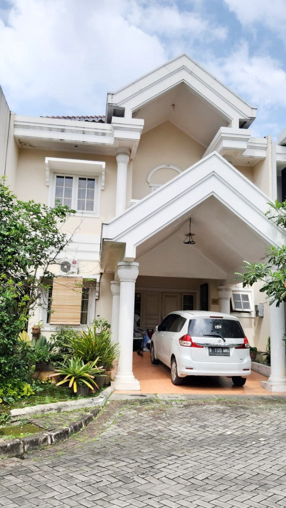 Rumah Bagus Di Villa Graha Hijau Ciputat Tangerang Selatan