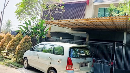 Dijual Rumah Bagus Di Jl Kencana Loka, BSD Tangerang Selatan