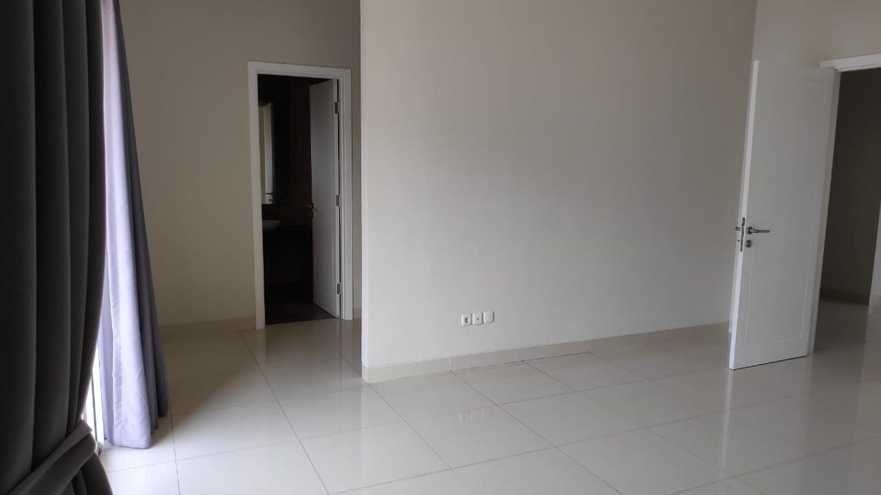 Rumah Bagus Siap Huni di Cluster Kebayoran Garden, Bintaro Jaya, Sektor 7