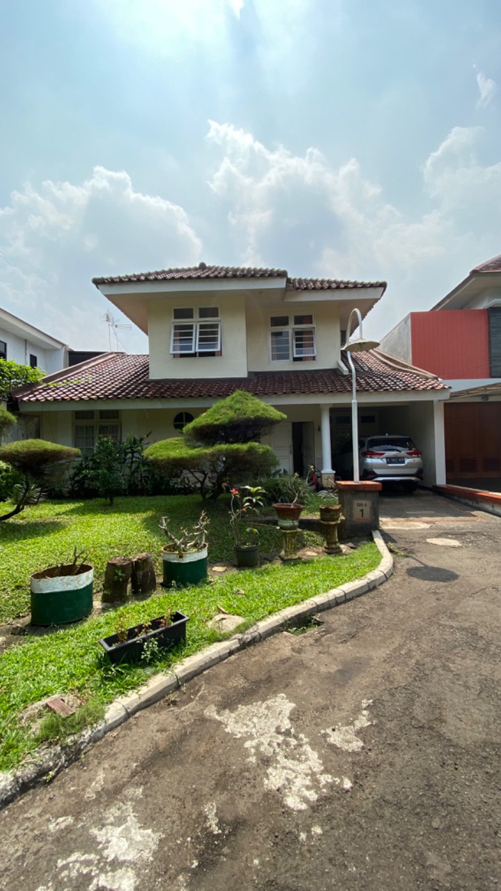 Dijual SEGERA Rumah Bagus Di River Park, Bintaro Jaya Sektor 8, Tangerang Selatan