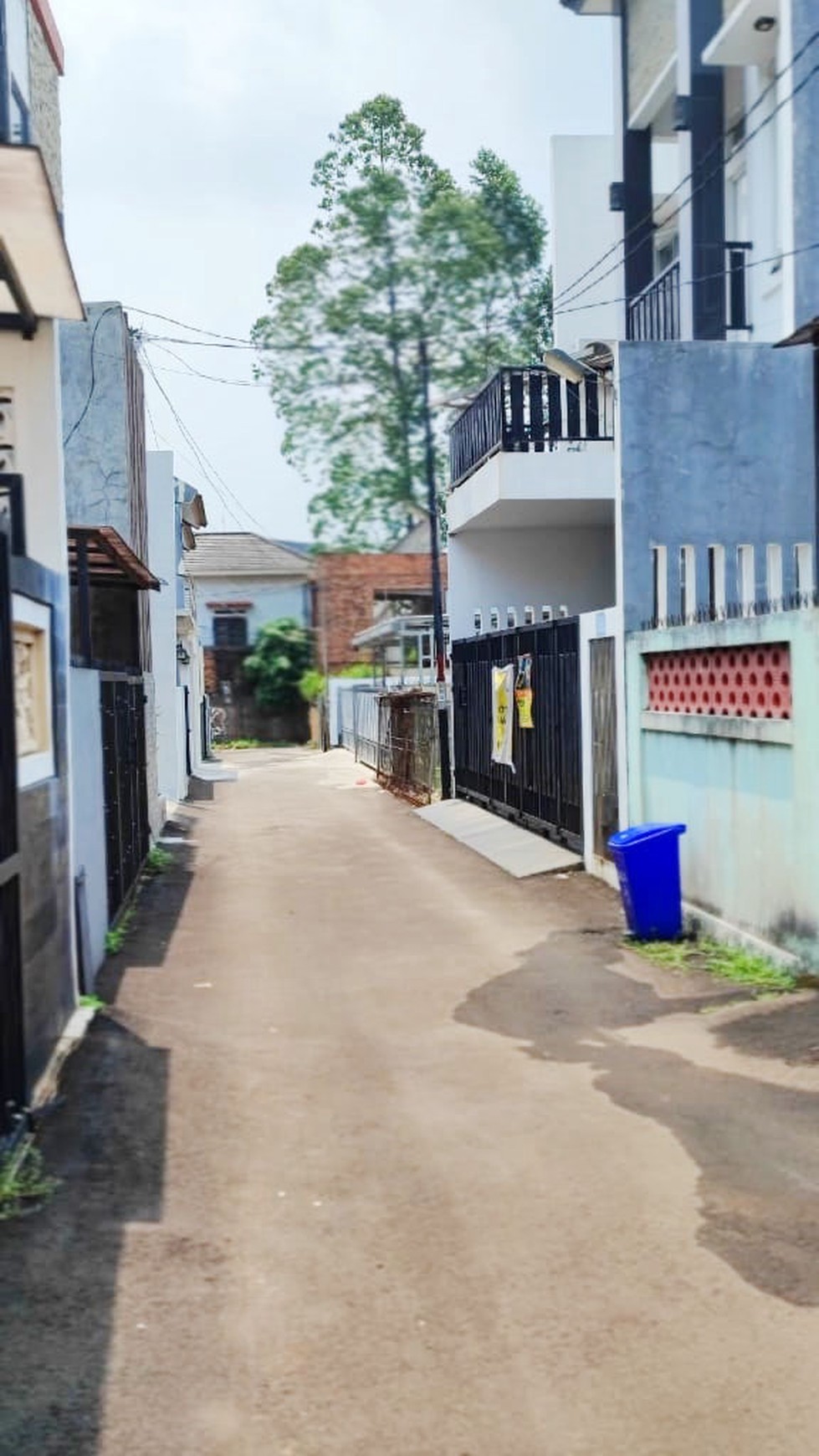 Rumah Bagus Siap Huni Asri di Cluster Belezza, Pondok Aren, Tangerang Selatan 