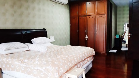 Rumah Bagus Siap Huni di Senayan, Bintaro Jaya Sektor 9 Tangerang Selatan