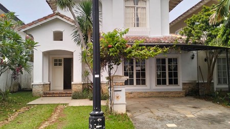 Jual rumah di taman mediteraninan