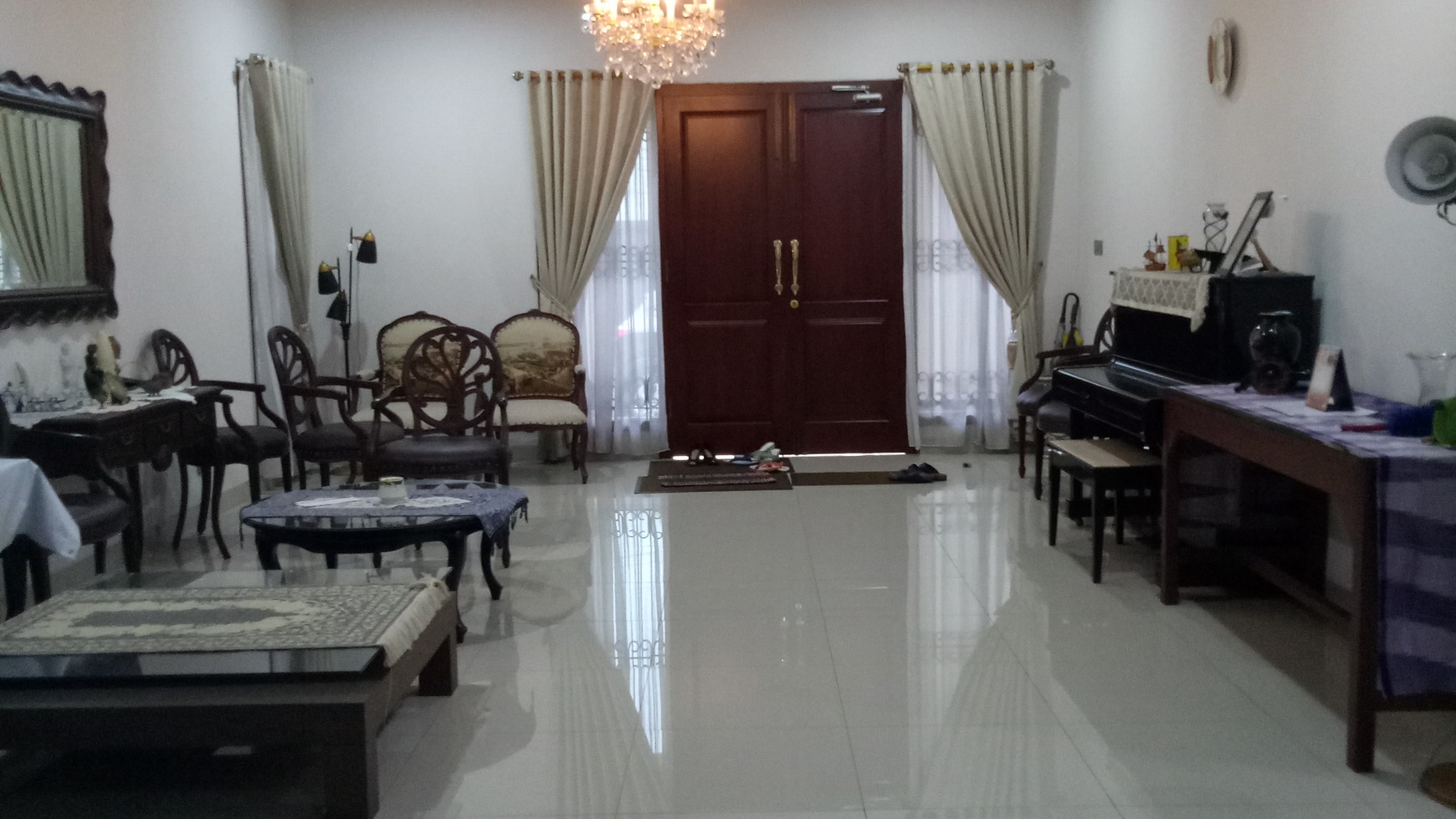 Rumah Brand New Dijual dalam komplek di area Pancoran, Jakarta Selatan