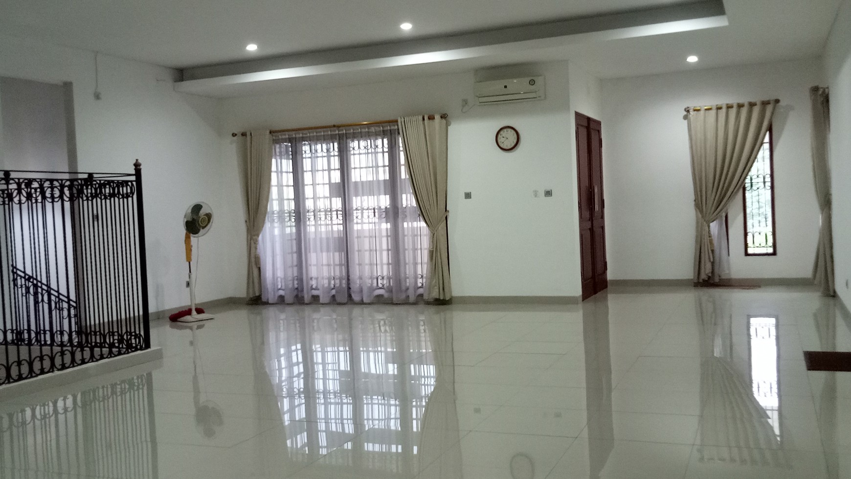 Rumah Brand New Dijual dalam komplek di area Pancoran, Jakarta Selatan