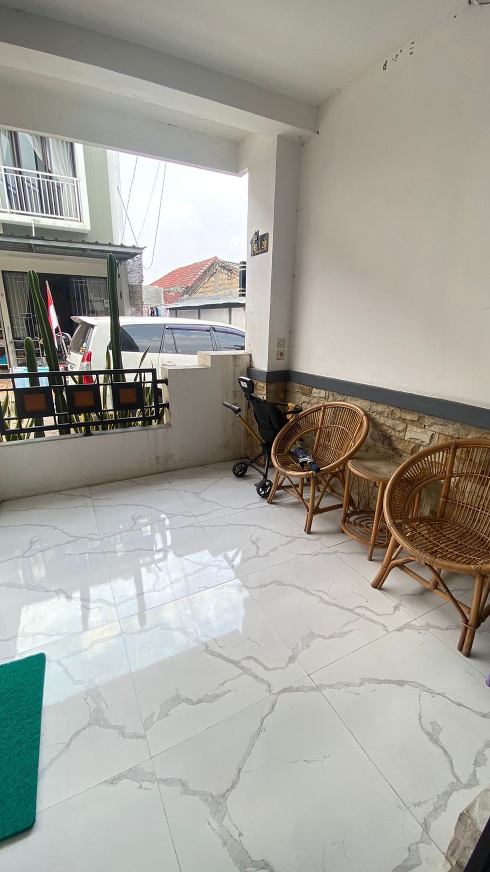 Rumah Bagus Di Cluster The Oasis, Pondok Aren Kota Tangerang Selatan