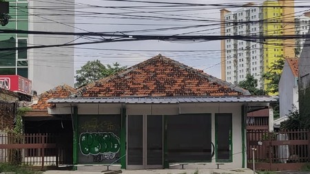 Rumah Tua hitung tanah cocok buat usaha dan bangun gedung di Cawang Jakarta Timur