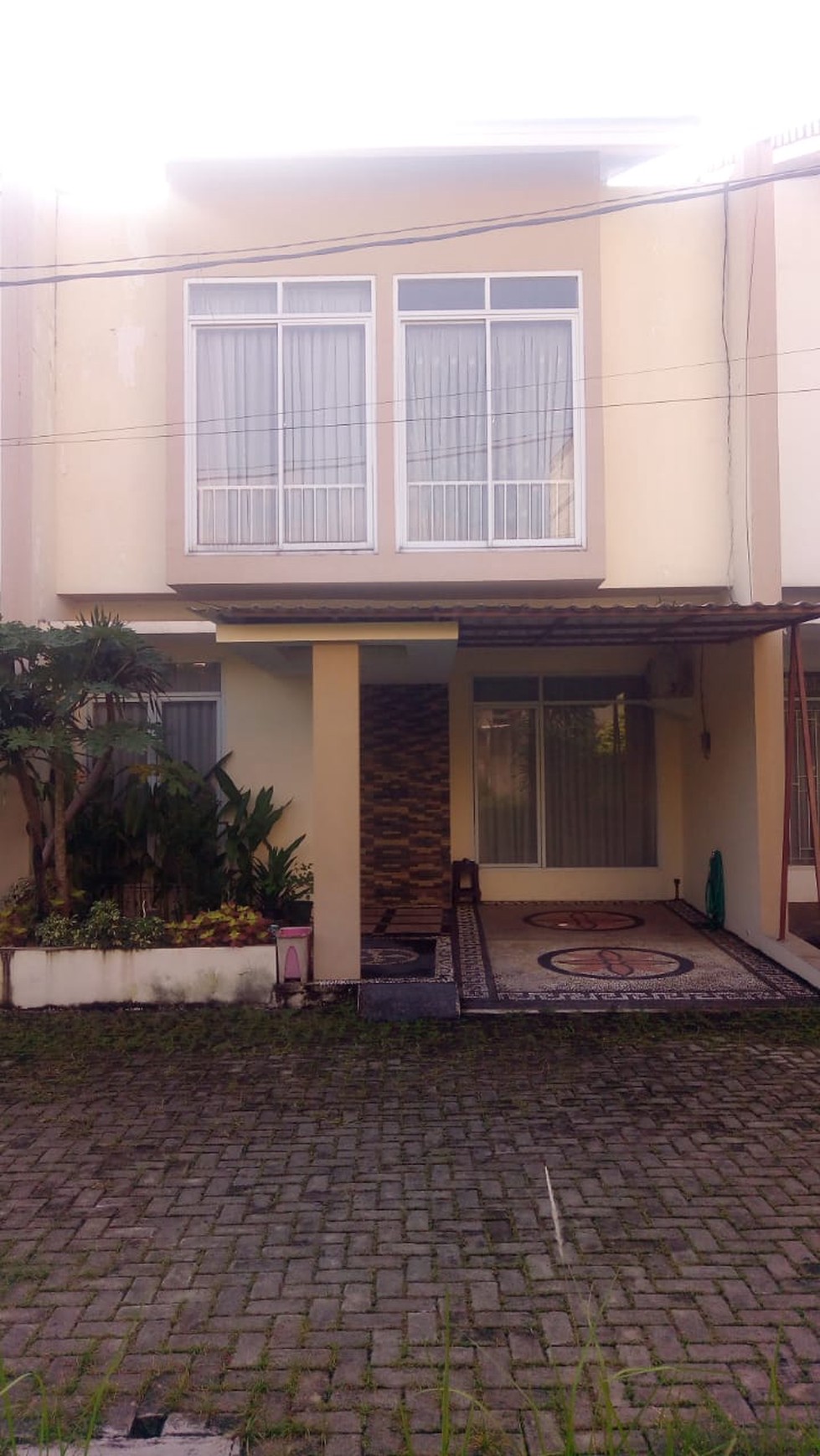 Dijual Belle Fille Town House Bintaro 