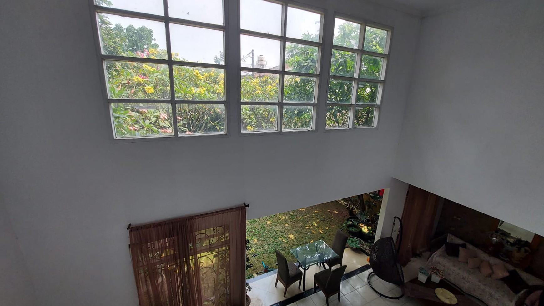 Pamulang Villa Dago Luas 375 Taman Luas