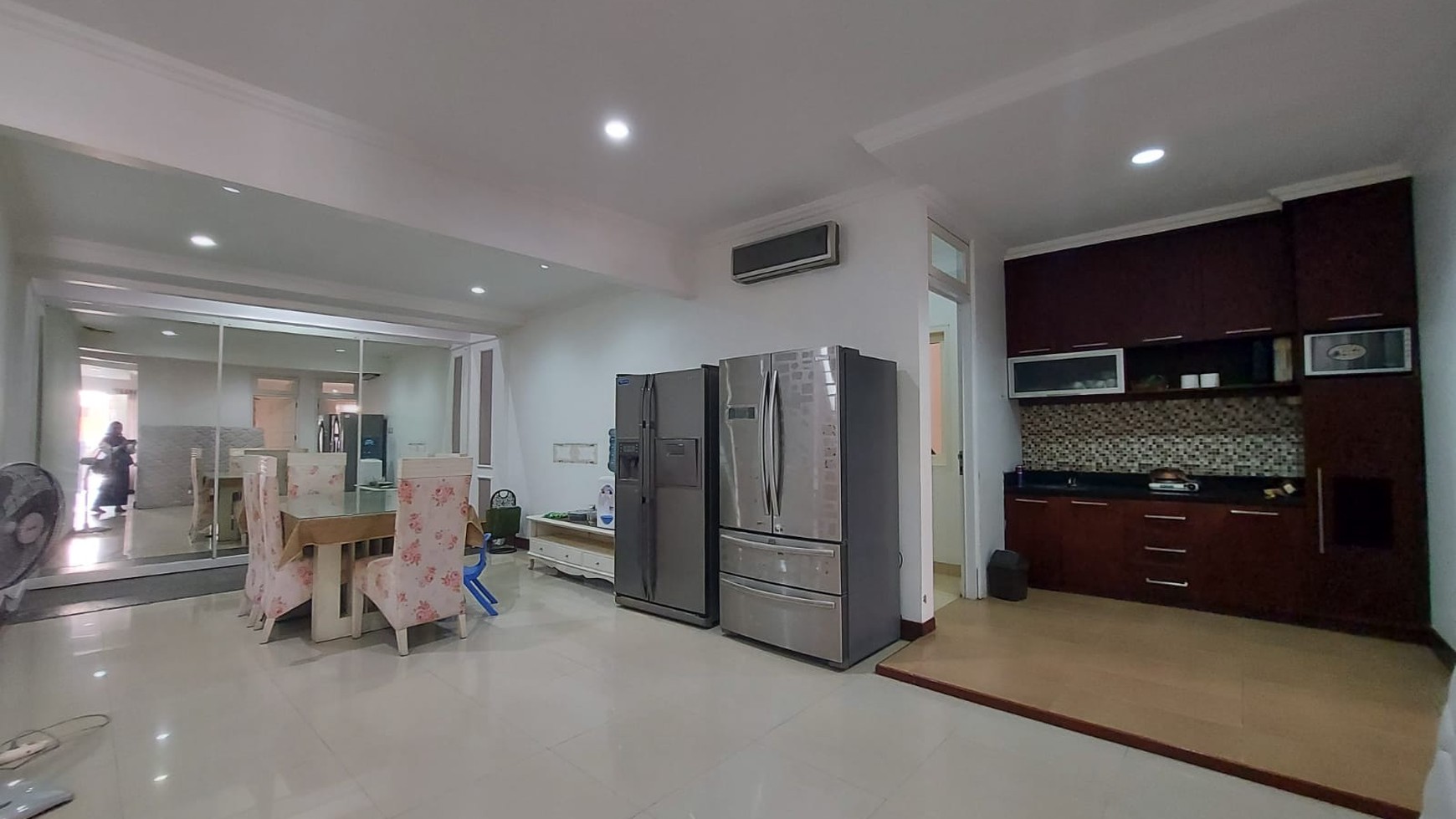 Cinere depan cineremall luas 320 dalam komplek