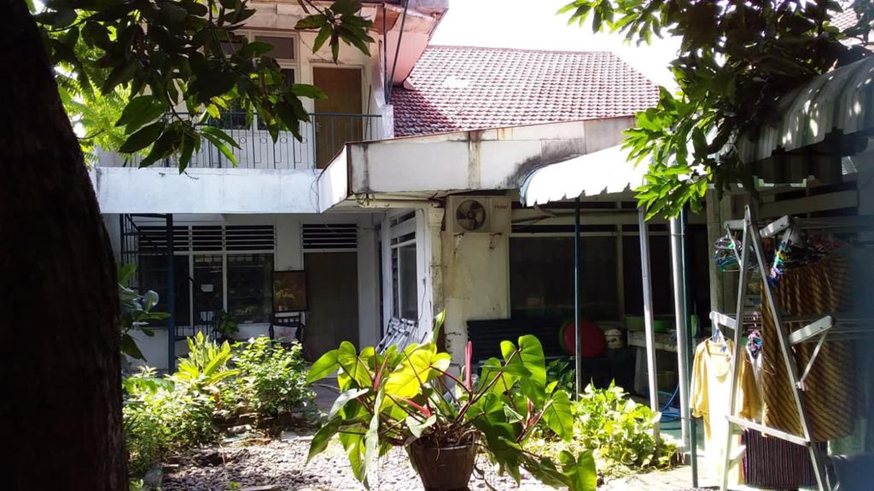 1105. Dijual Rumah Kendangsari II  Surabaya