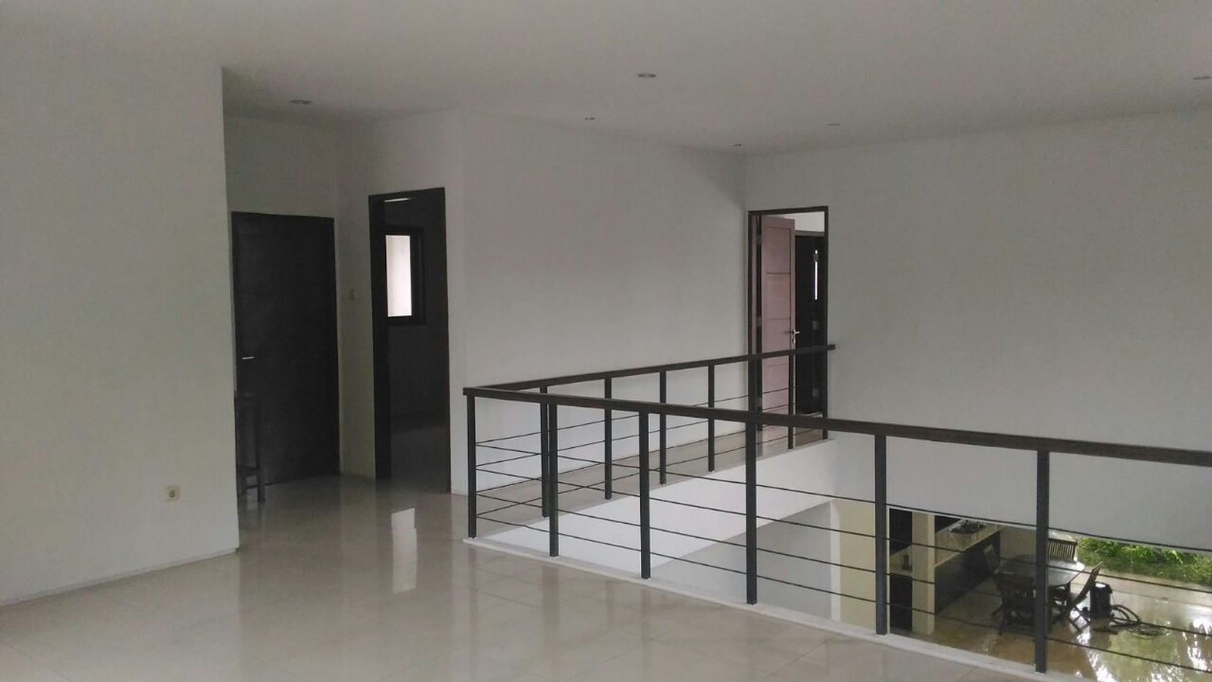 Big, BRIGHT, Luxury House in the most Favorite area of Jeruk Purut