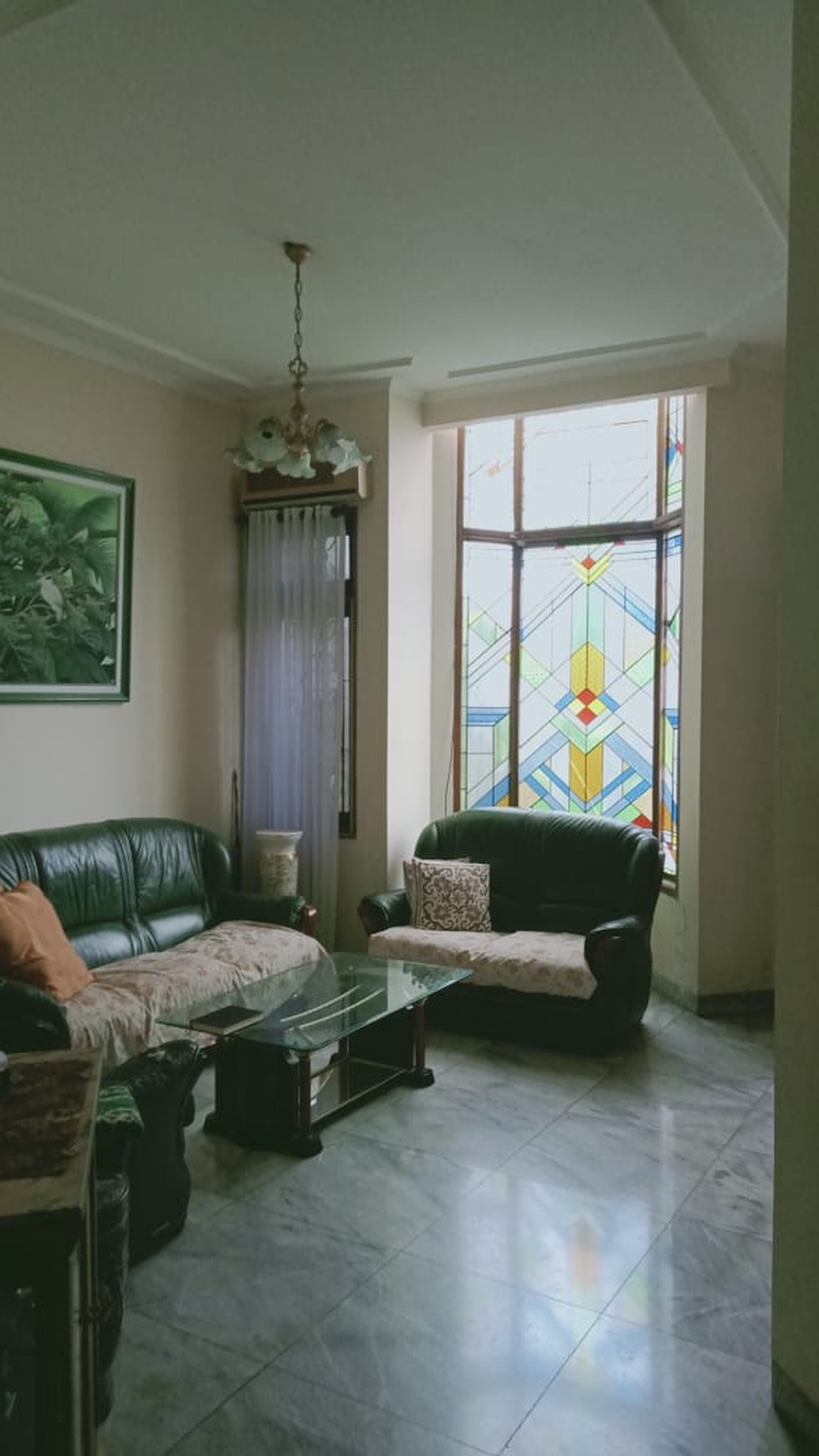 Dijual  Rumah  Asri  Murah  view danau Villa Cibubur Indah Jakarta Timur