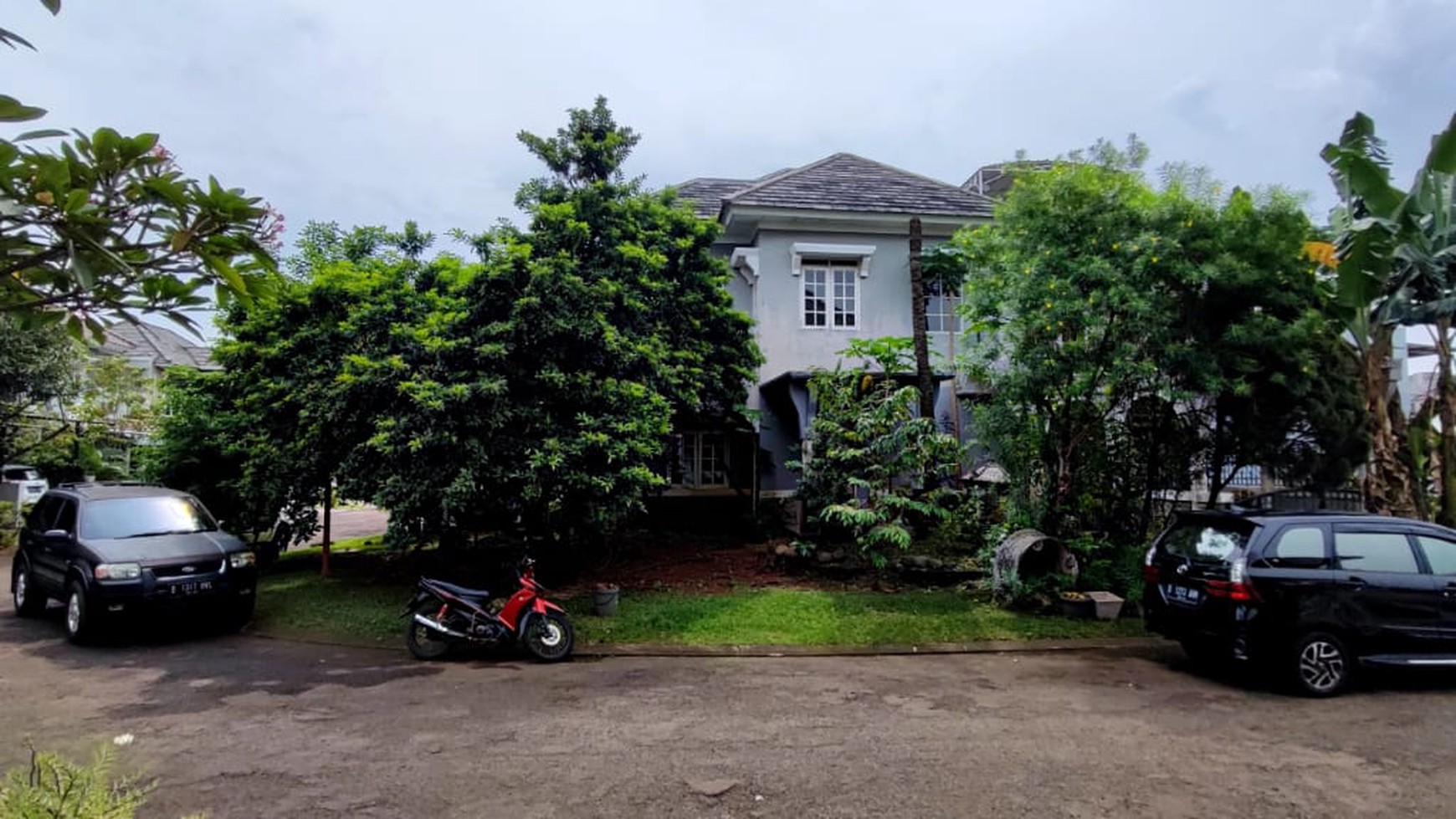 Rumah Bagus Di Kota Wisata Cluster Amsterdam, Jl Pesona Amsterdam, Cibubur