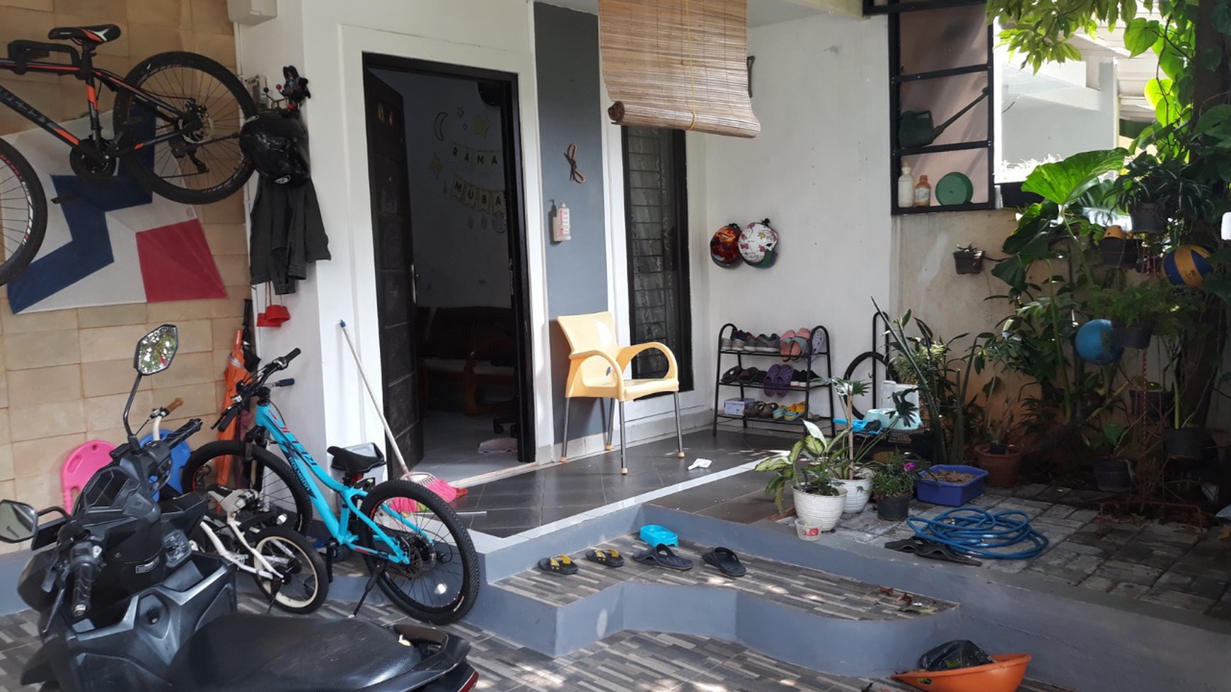 Rumah Bagus Siap Huni dan Asri di Perum Puri Depok Mas, Depok, Jawa Barat