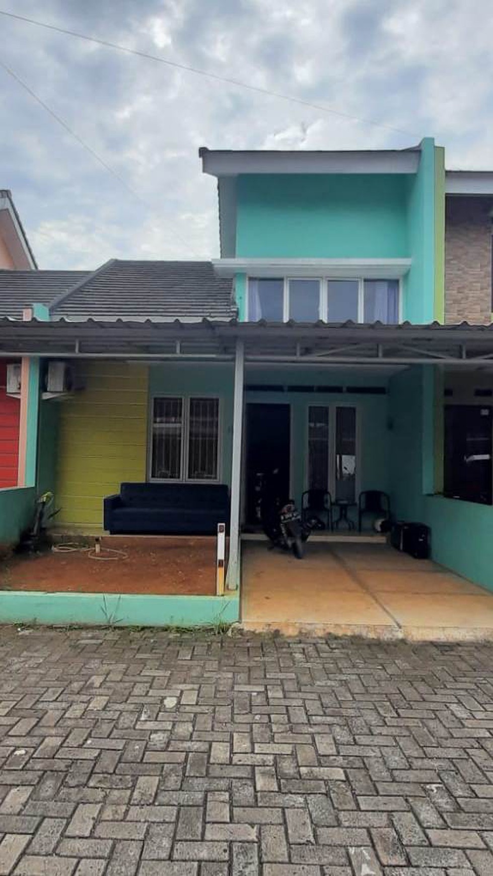 Rumah Asri Diarea Cluster Kencana Hills Serpong, Dekat Gatte Toll BSD 