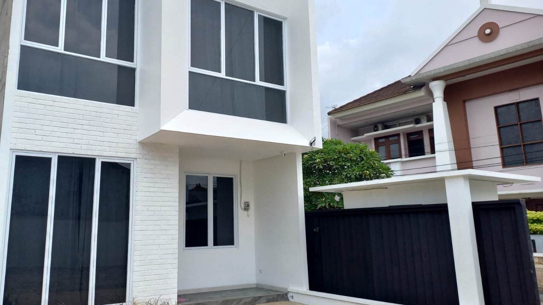 Rumah baru didekat Elang Sektor 9 Bintaro.