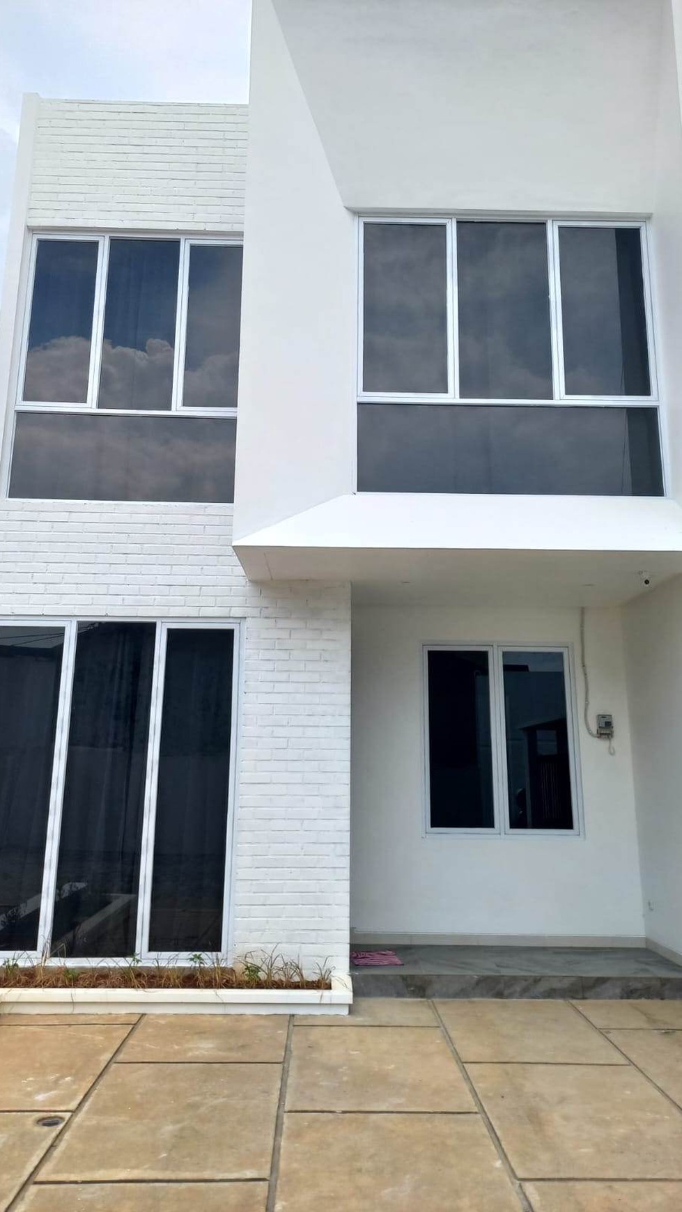 Rumah baru didekat Elang Sektor 9 Bintaro.