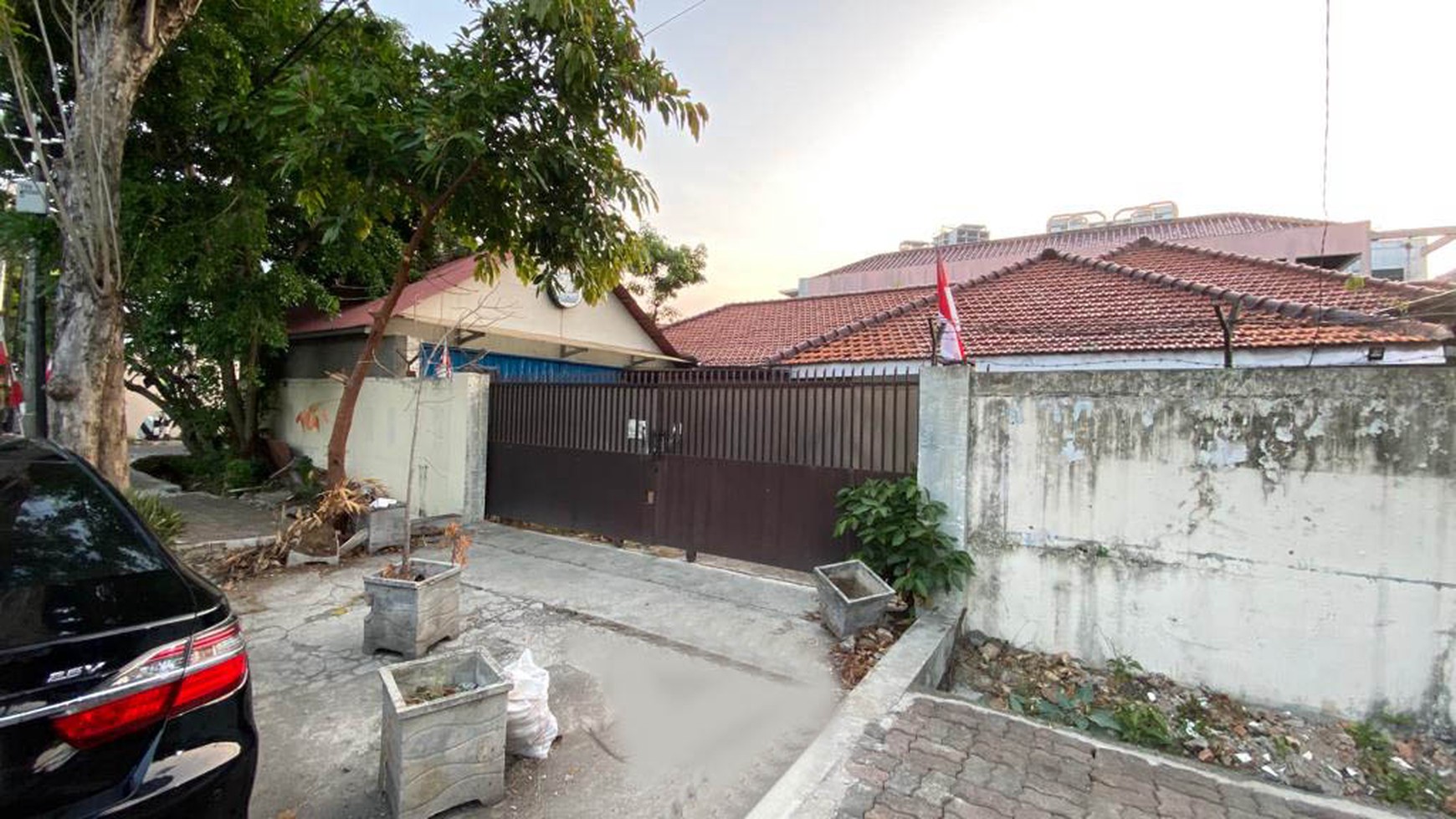 Rumah Hoek Cempaka Putih, Luas 26x22m2