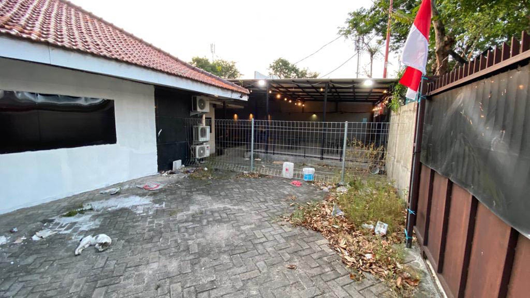 Rumah Hoek Cempaka Putih, Luas 26x22m2