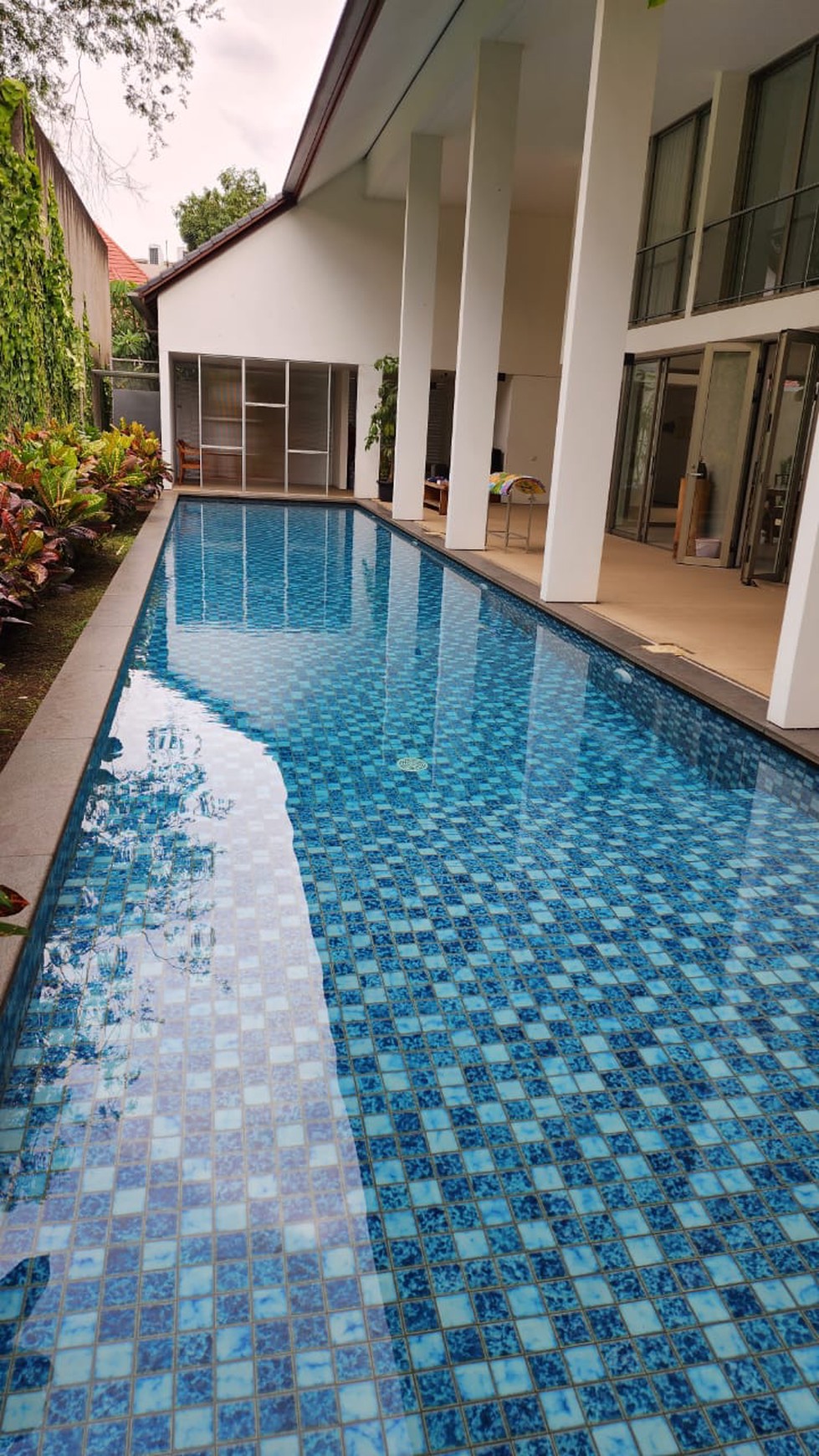 Beautiful modern house, brand new house at menteng area