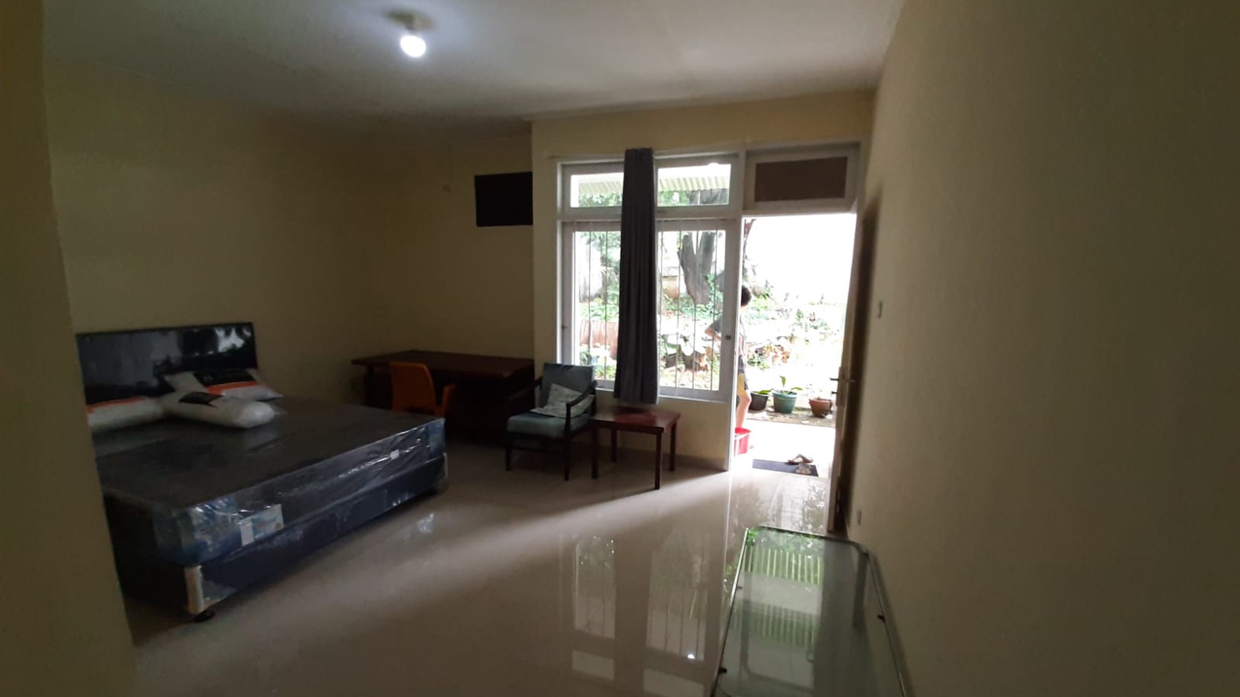 Dijual Rumah Samping Apartemen Marbella Kemang