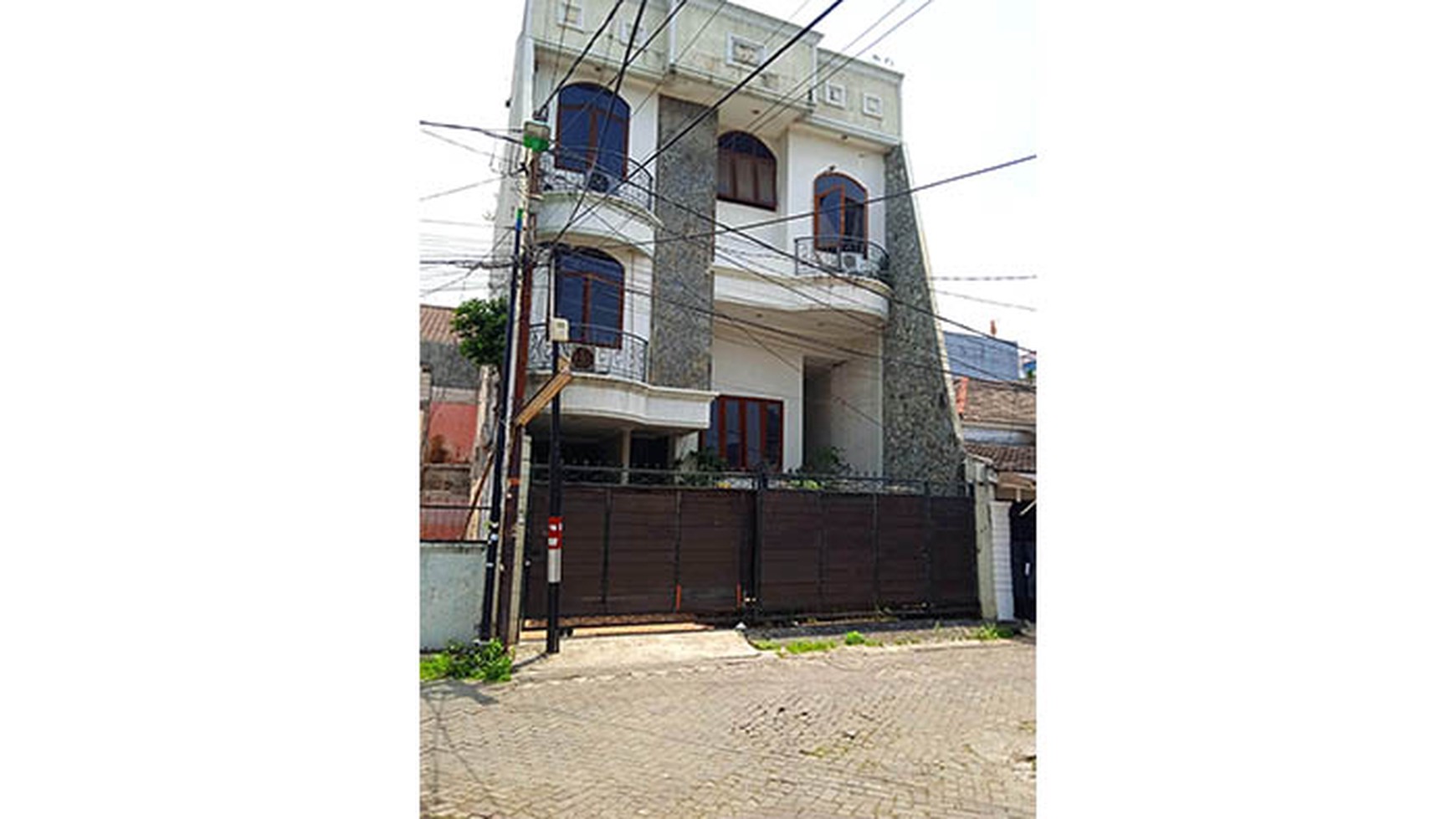 Rumah Sunter Mas Timur, Sunter Jaya, Luas 9x16m2