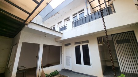 Dijual Rumah Cocok Untuk Kantor dan Usaha @Jl Bintaro Selatan