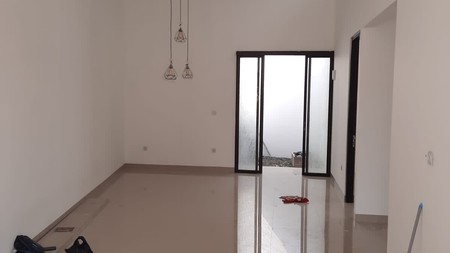 Rumah Siap Huni dengan Bangunan Baru Renovasi @Puri Bintaro Hijau