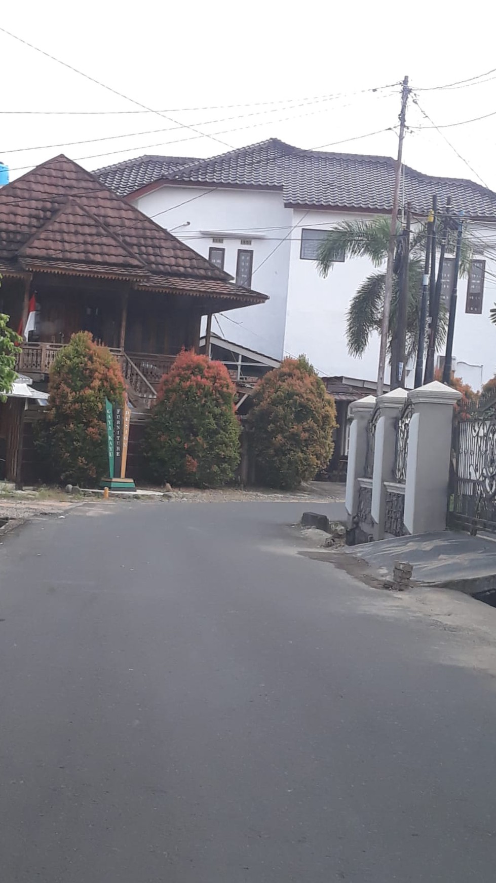 Rumah Dijual di Macan Kumbang