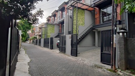 Dijual SEGERA Rumah Brand New di Jl Cilandak, Jakarta Selatan